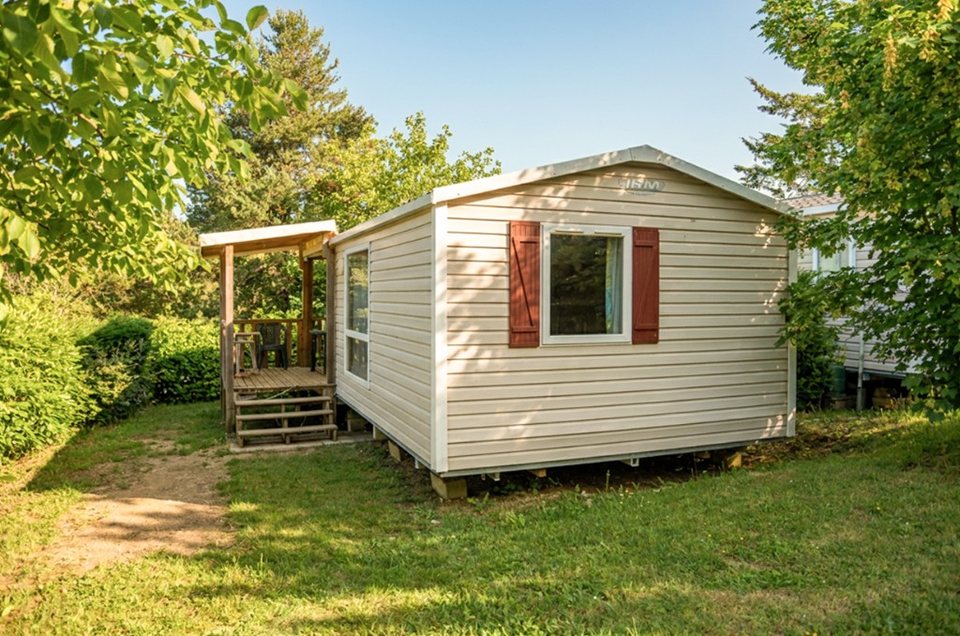 Mobil-home avec terrasse au Domaine Devèze